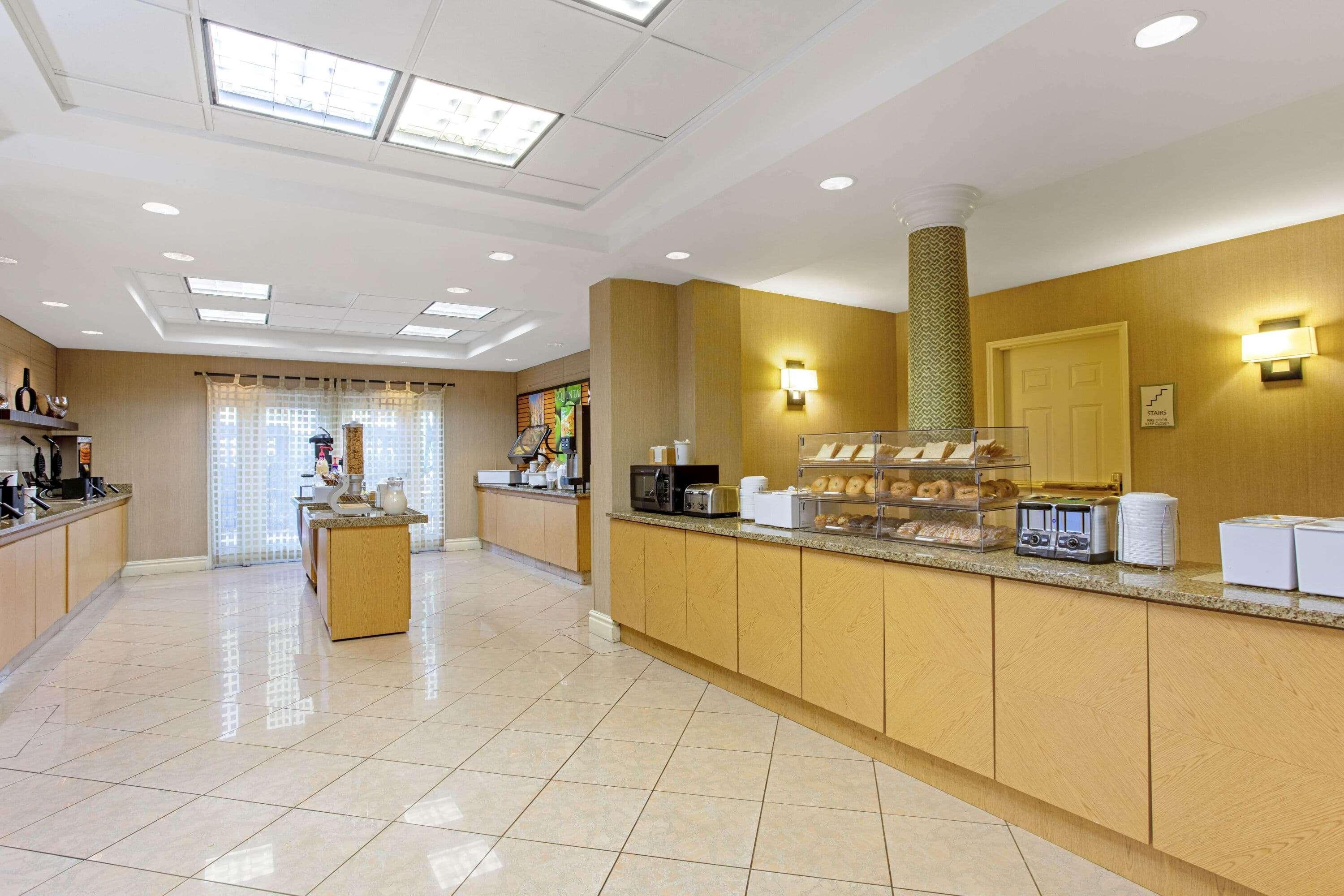 La Quinta By Wyndham Orlando I Drive/Conv Center Hotel Williamsburg Eksteriør billede